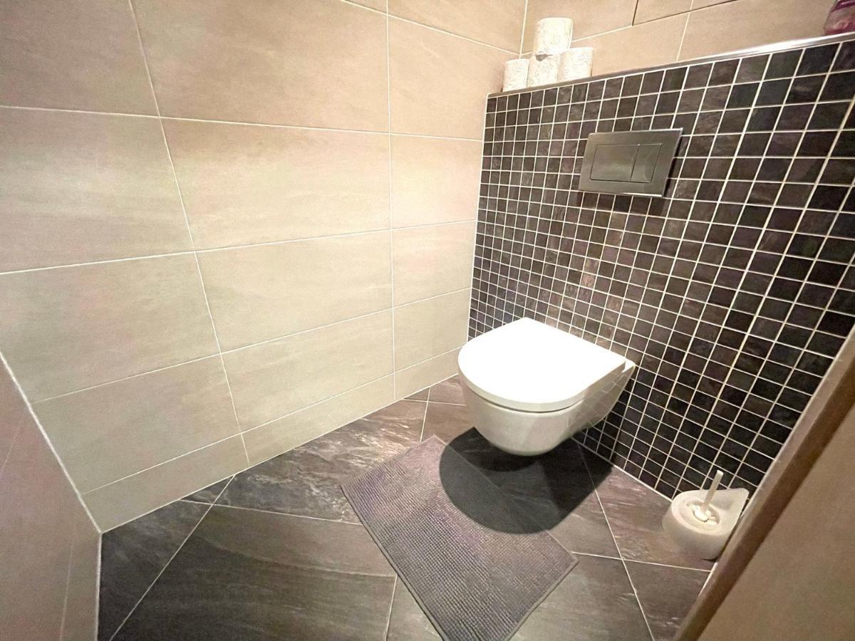 Centrum Park Studio Prague Ngoại thất bức ảnh